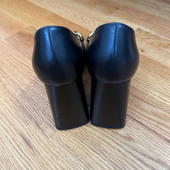 Gucci Black Heels with Gold Accents - Picture 4 of 4